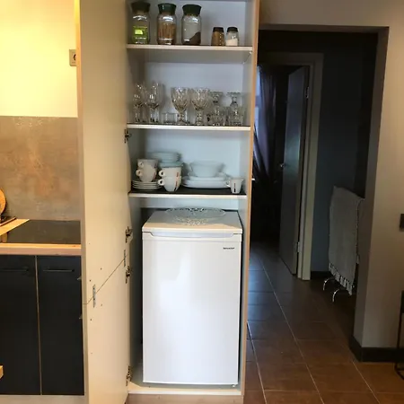 Apartment Happy House A Gray Su Oro Kondicionieriumi