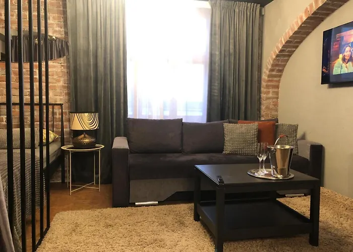 Happy House A Grey *