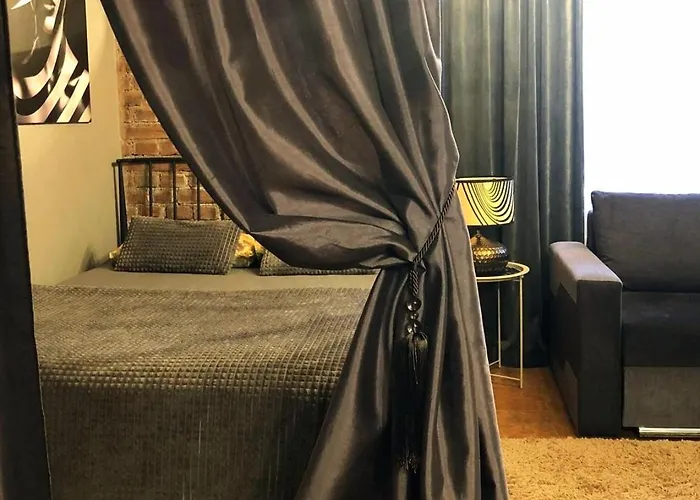 Happy House A Grey Apartment *