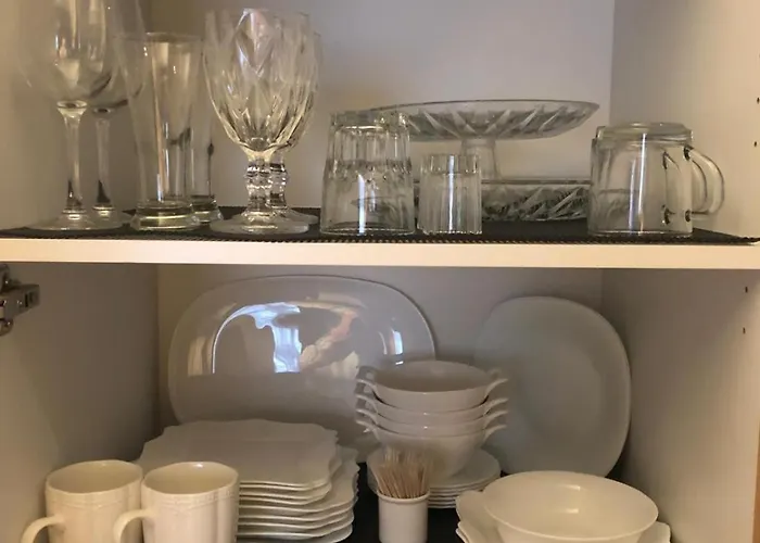 Happy House A Grey Apartment